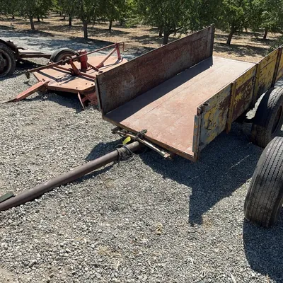utility-trailer-ms7yj82m