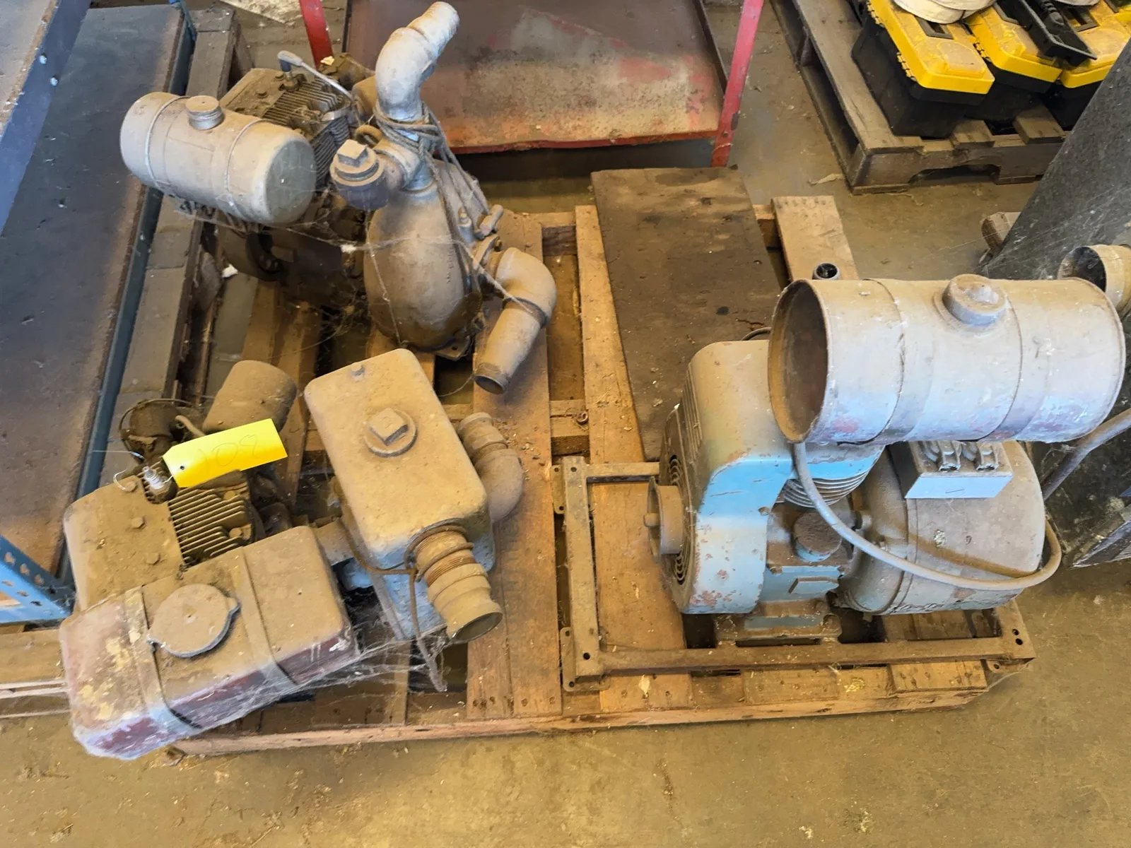 Contents OF Pallet 2 Motorized Pumps And 1 Motorized Generator