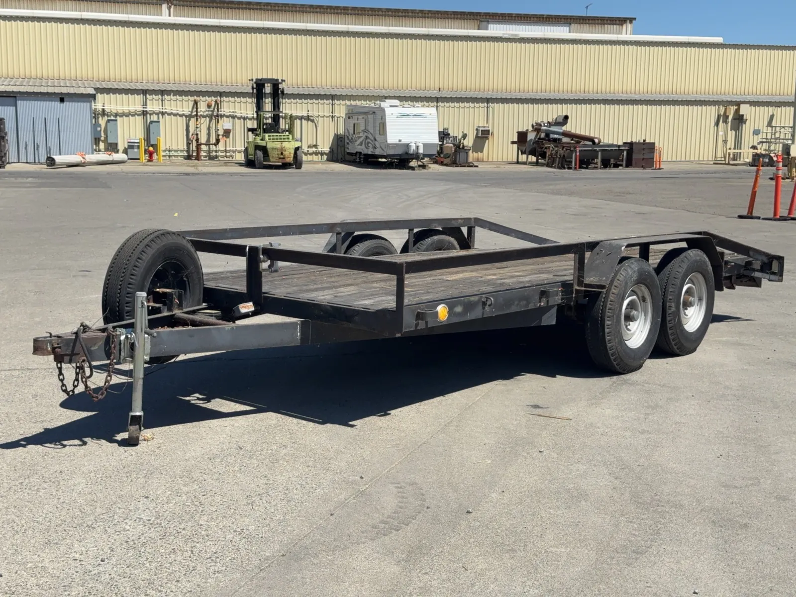 16 Flatbed Trailer
