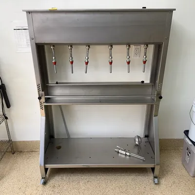 mori-6-nozzle-filler-station-ms7wj0pg