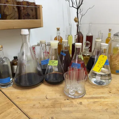 bulk-lot-of-glassware-contents-will-be-emptied-prior-to-removal-msdt5dmq