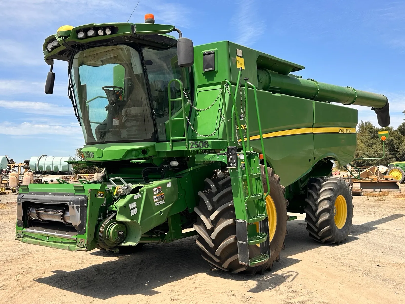 2018 John Deere S760 Combine Harvester