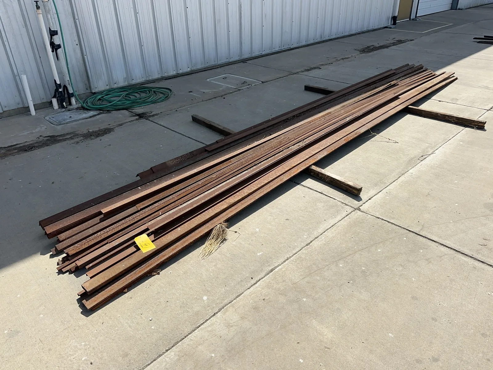 32 Assorted Steel Channels Msxxrapl