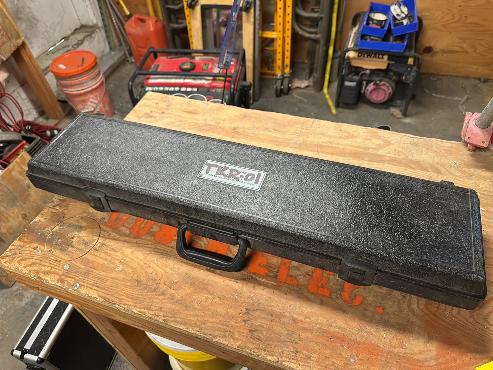 GreenLee 501 Tracker II Cable Locating System For Sale | West Auctions